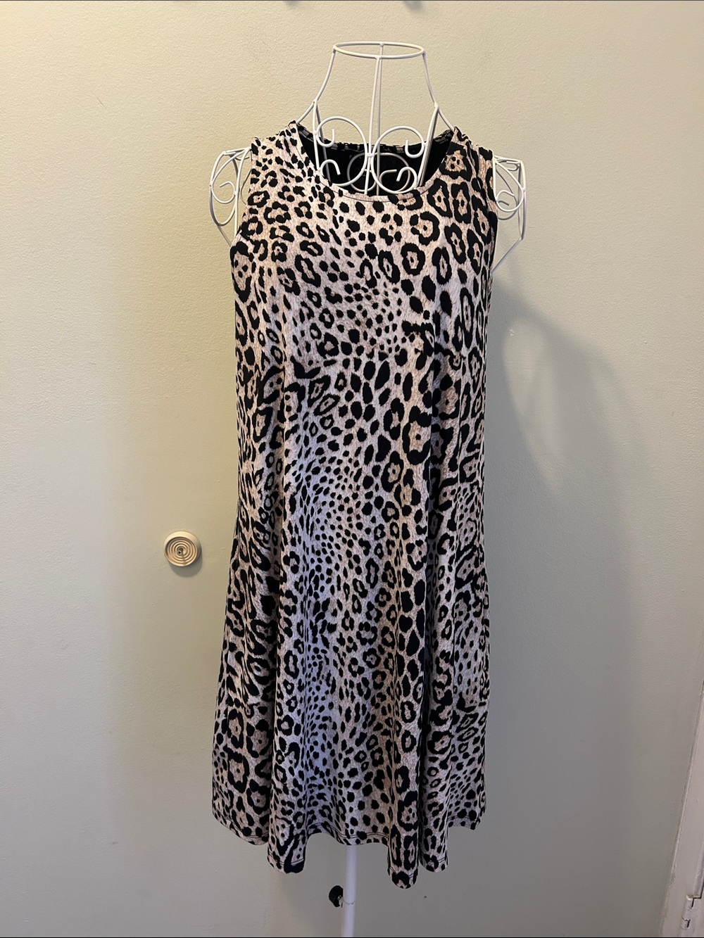Premise Sleeveless Leopard Print Mini Dress - Black & Cream